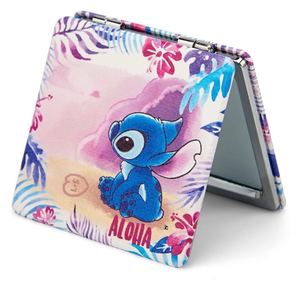 NWT Small Disney Stitch Compact Mirror